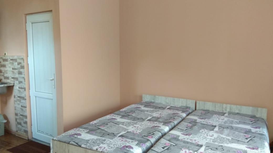 Iren Apartment バトゥーミ エクステリア 写真